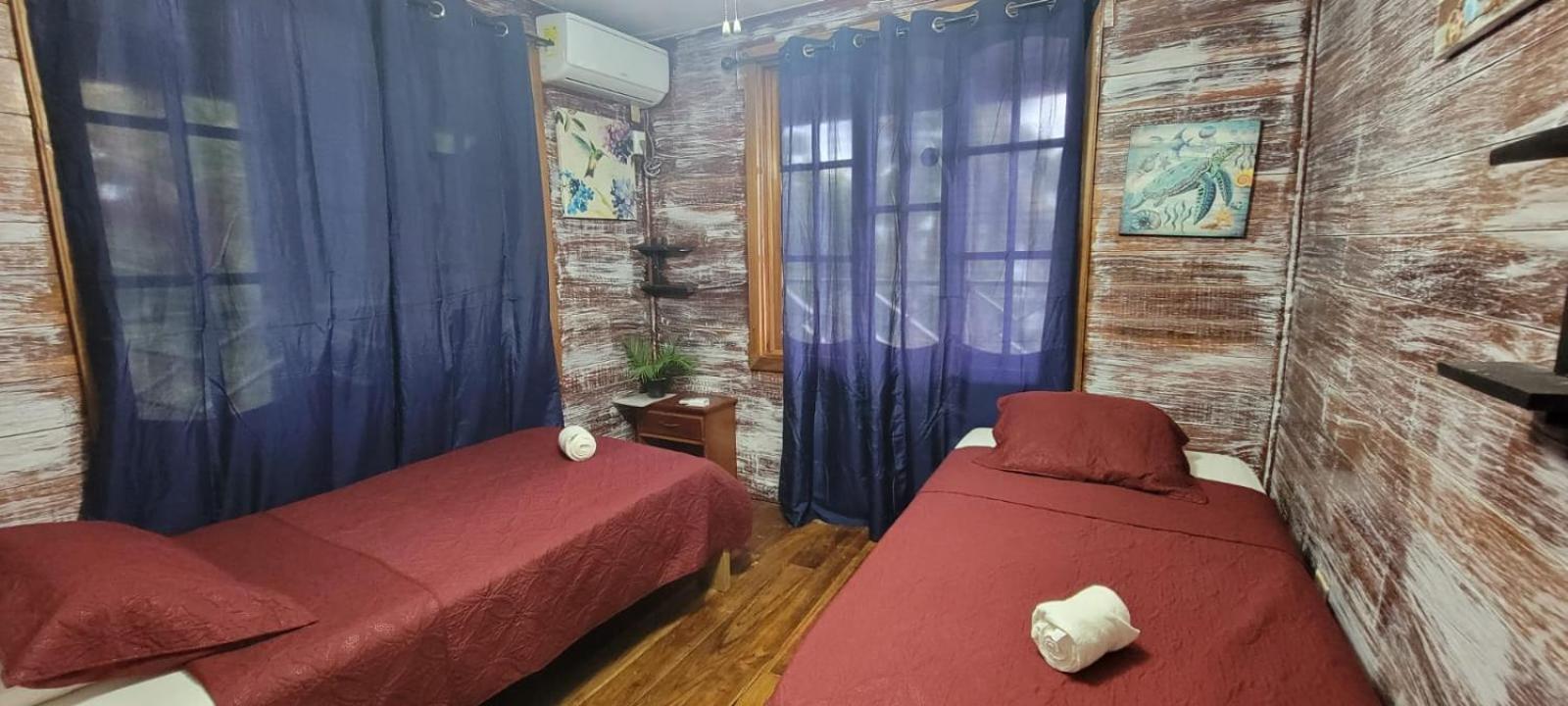 Hotel Tierra Verde Bed And Breakfast Bocas Town Bagian luar foto