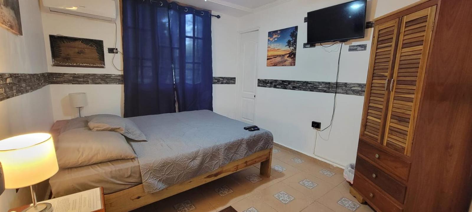 Hotel Tierra Verde Bed And Breakfast Bocas Town Bagian luar foto